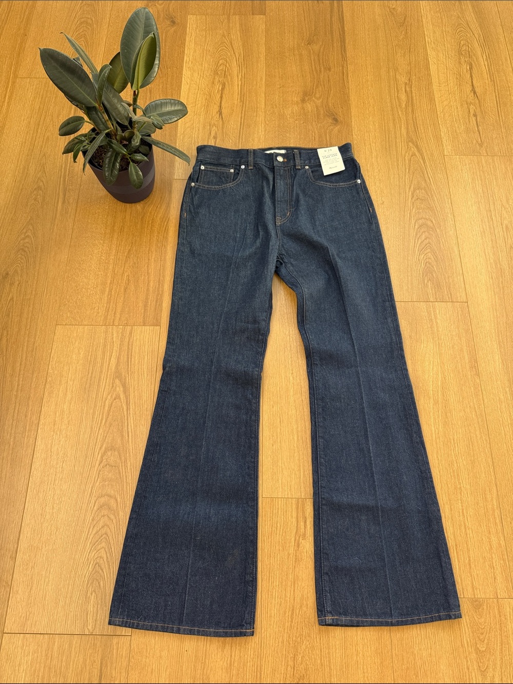 NWT!  Madewell Dark Indigo Wide-Leg Flare Jeans
